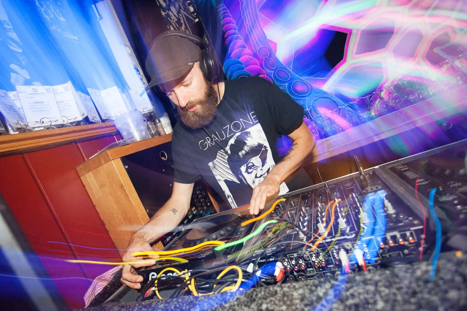 Отель Suchanan Hotel & Spa