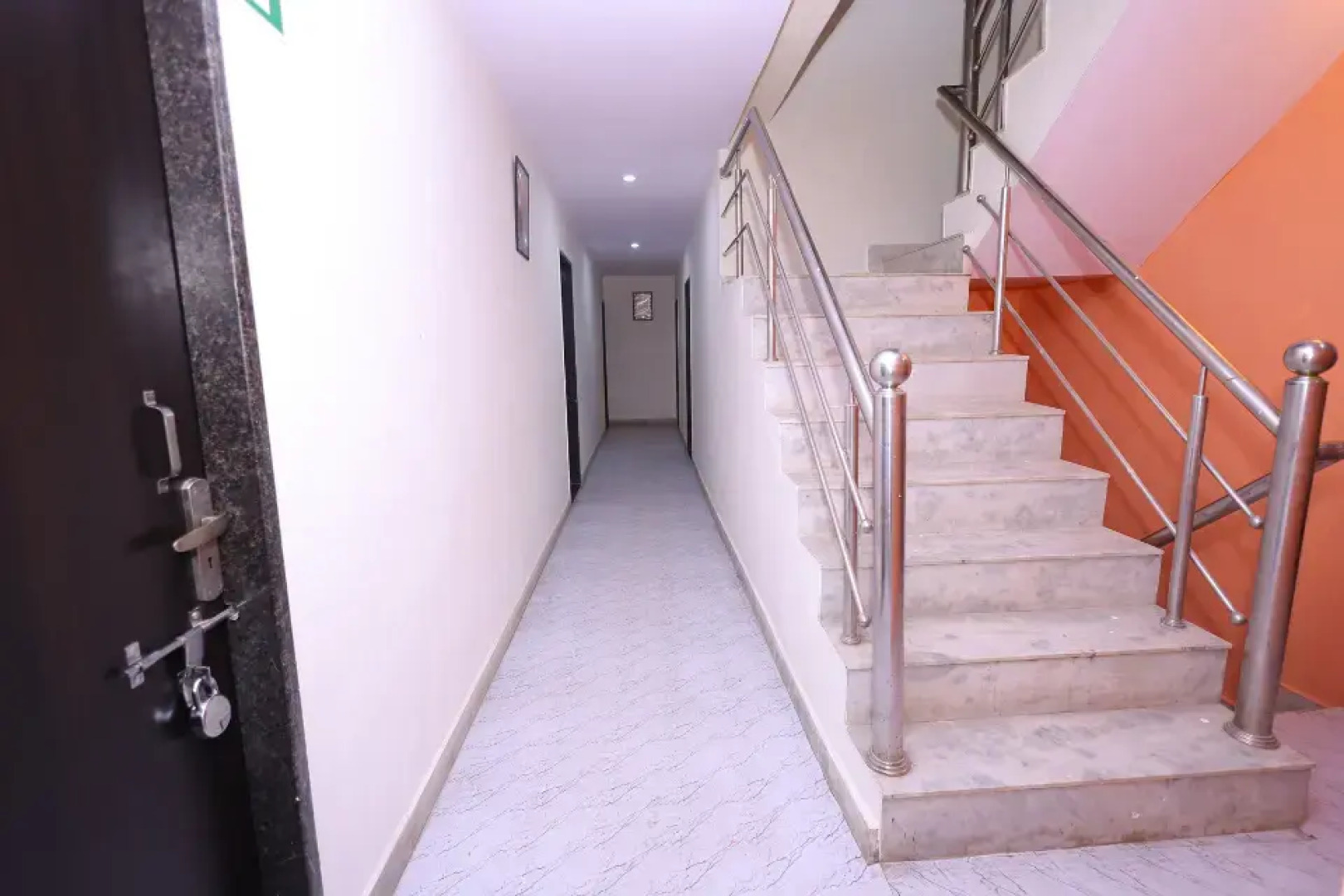 Отель NoVo Agra