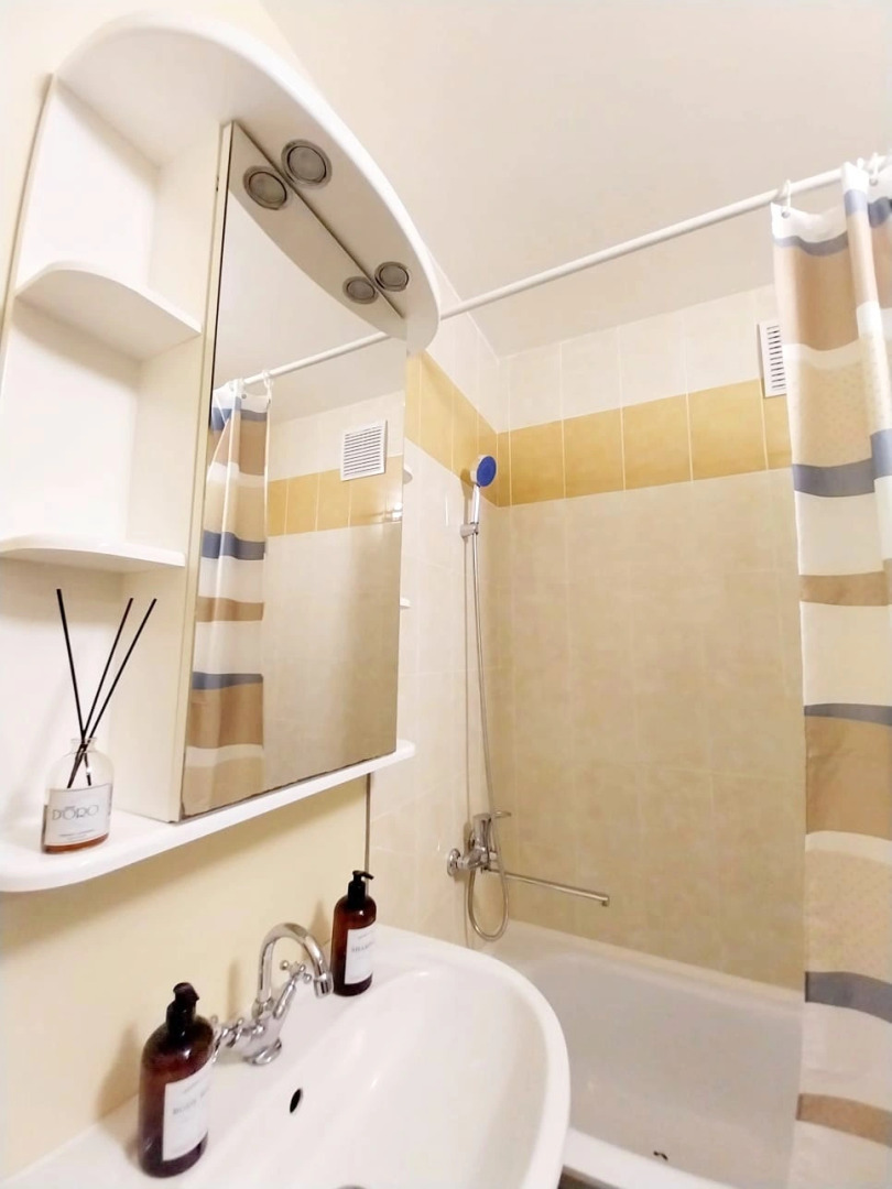 Квартира DailyRent-NN  Апартаменты на Краснозвездной рядом с аквапарком