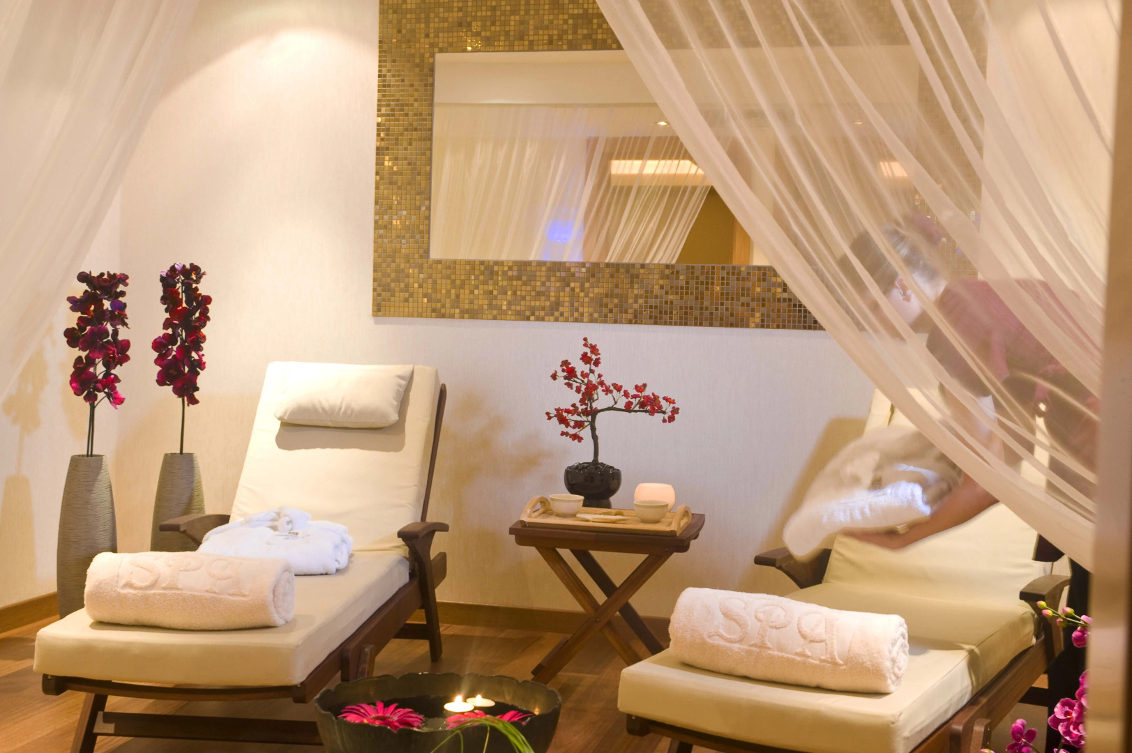 Constantinou Bros Asimina Suites Hotel (Adults only)	