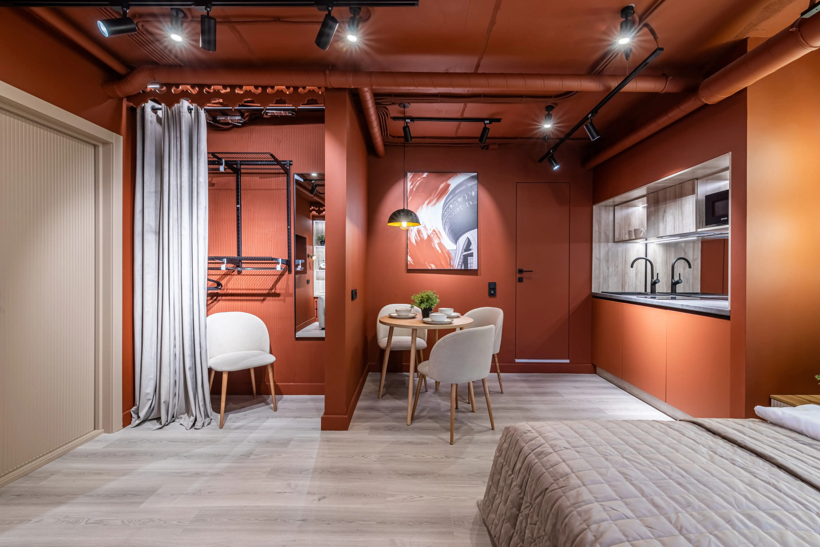 Апартаменты LS Milly Red