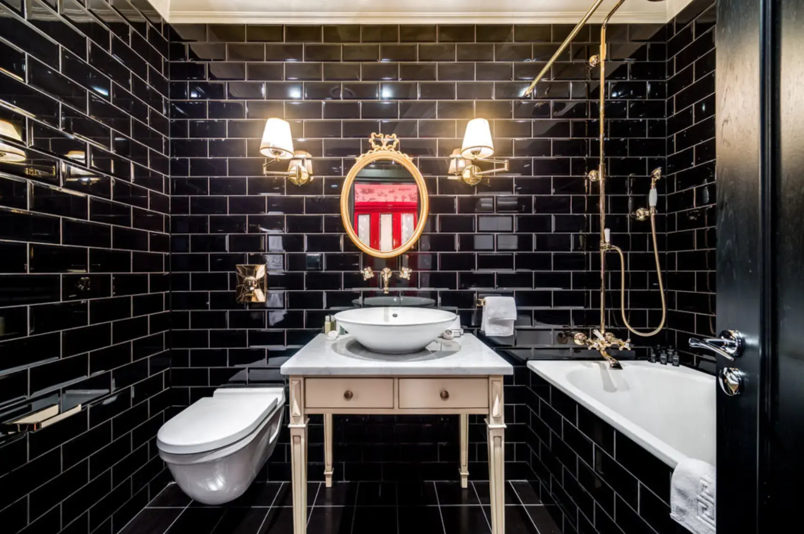 Отель DOM Boutique Hotel