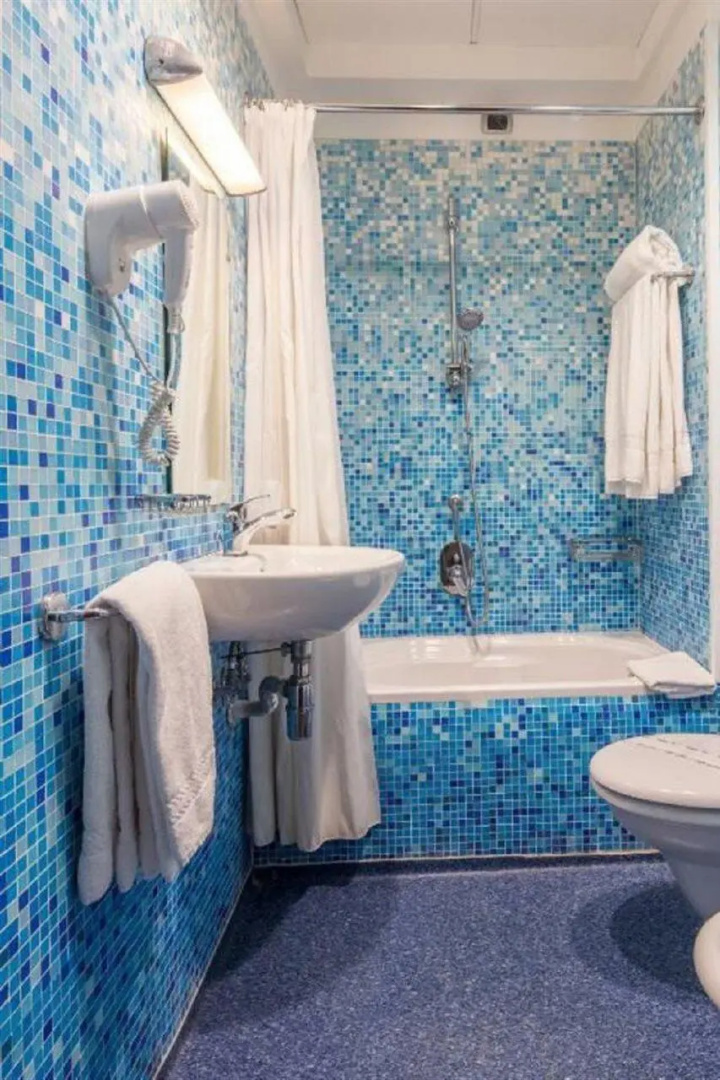 Отель Best Western Plus Hotel Plaza Napoli