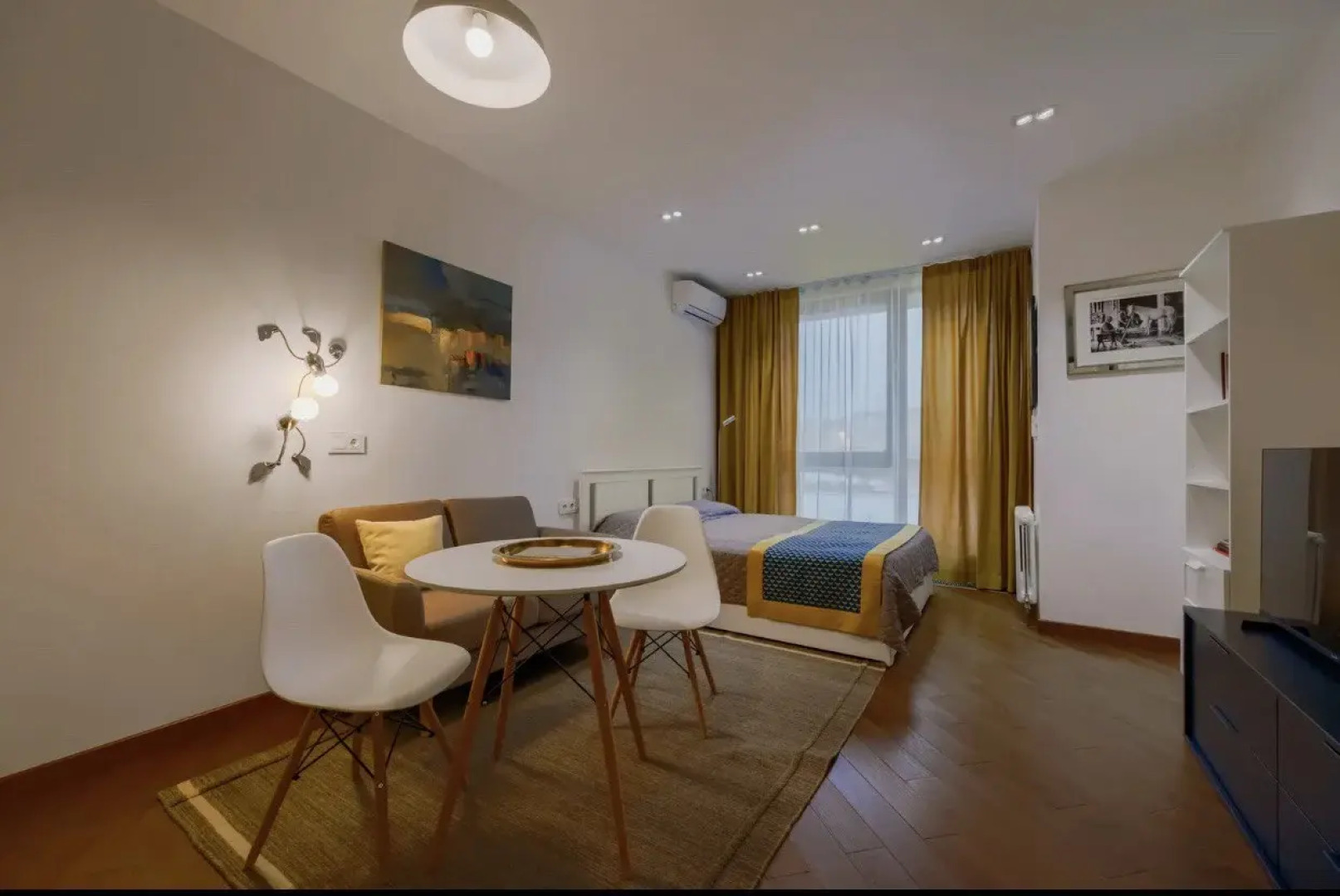 Апартаменты с видом на парк