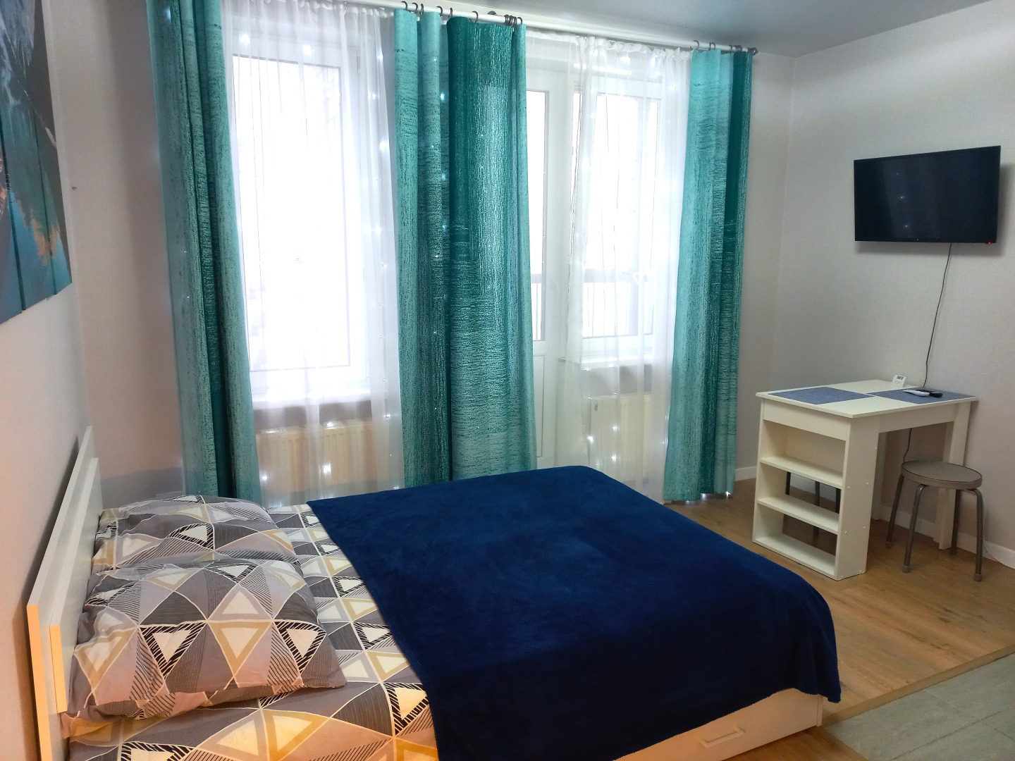 Квартира Свежая с Уютом