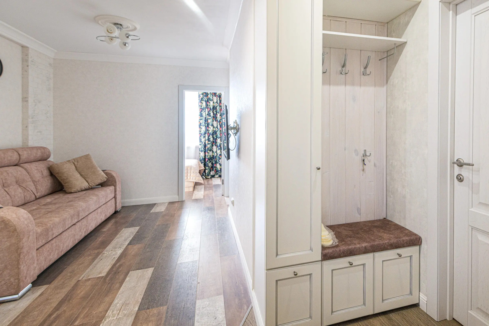 Квартира 3-к в новом мкр. Университет от RentAp, 6 сп.мест