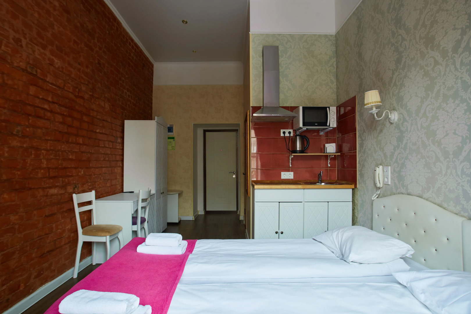 Апарт-Отель Петровский Арт Лофт