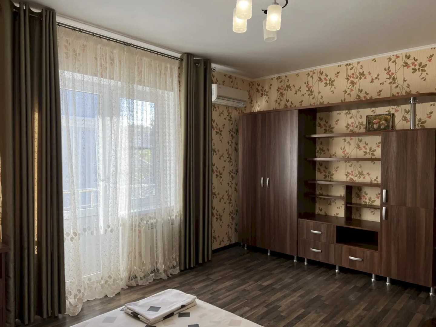 Апартаменты 381 Мичурина 7