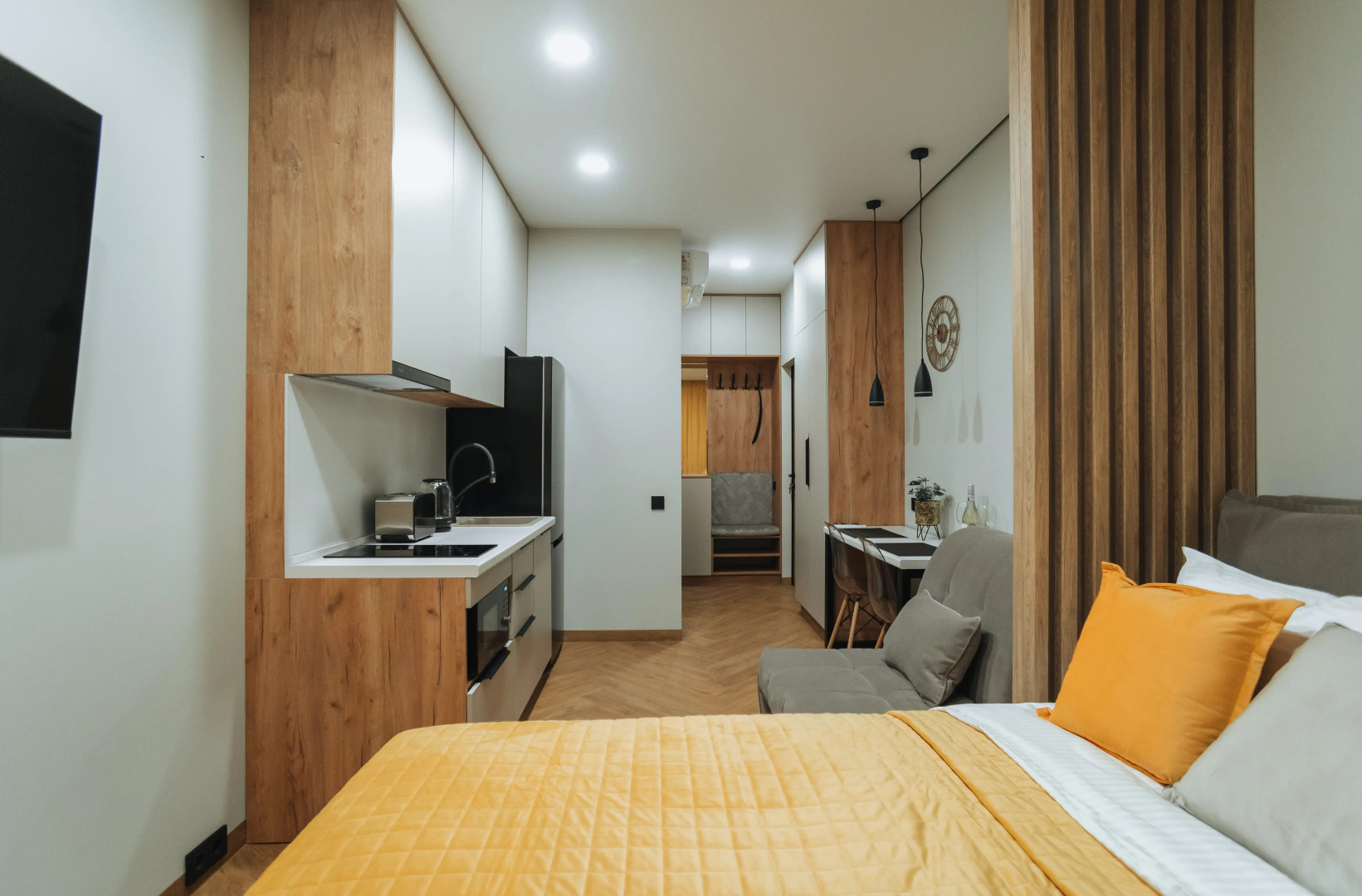 Апартаменты в Сочи центр Хосты с видом на море АК Горка