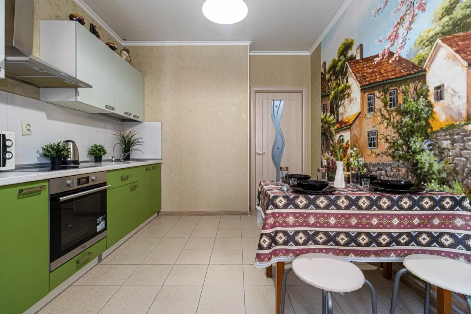 Апартаменты с Новым Ремонтом возле Стадиона Краснодар