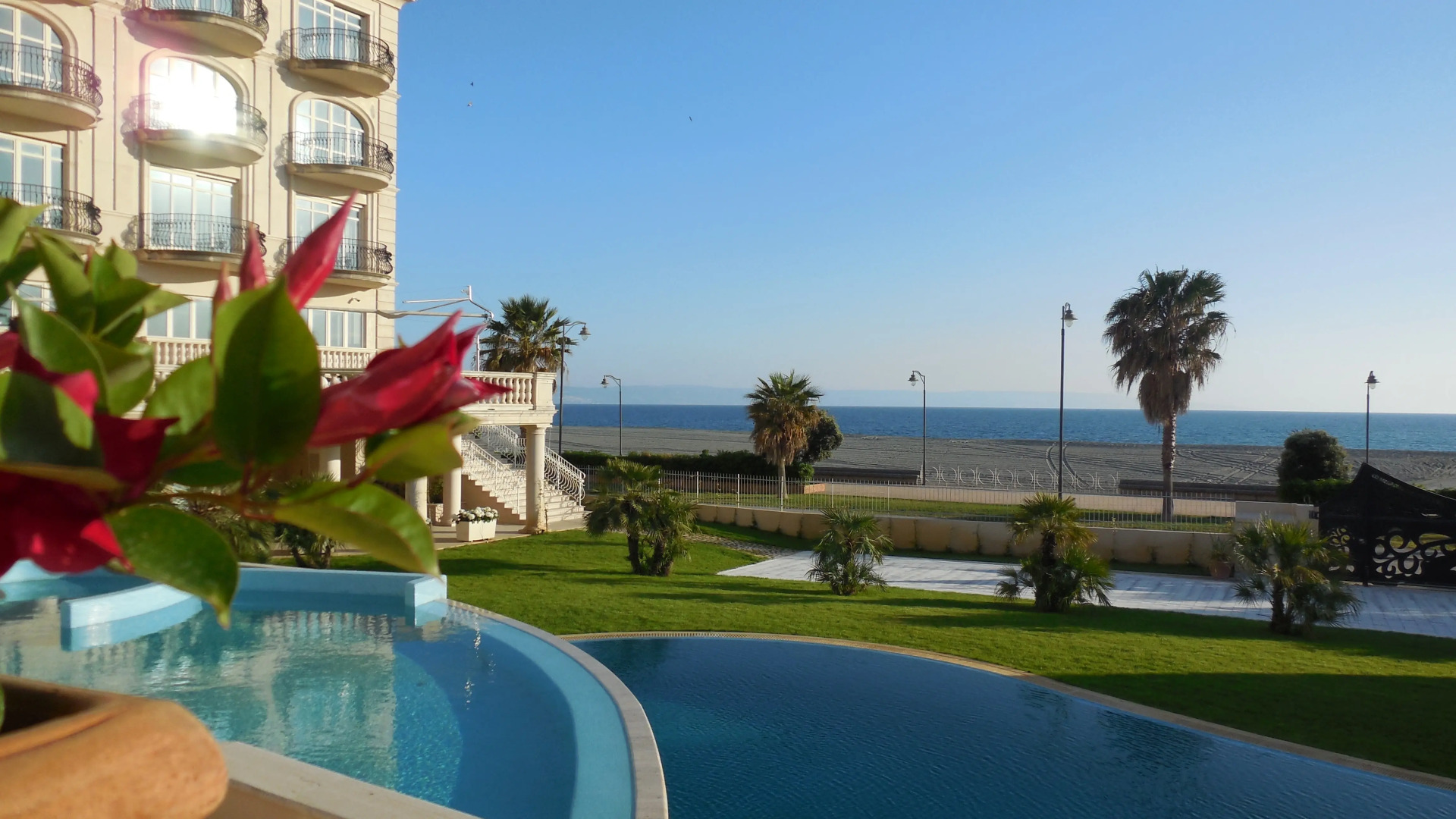 Отель MARECHIARO