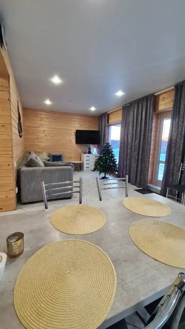 Гостевой дом с сауной вблизи реки и озера Ладоги Лисий берег