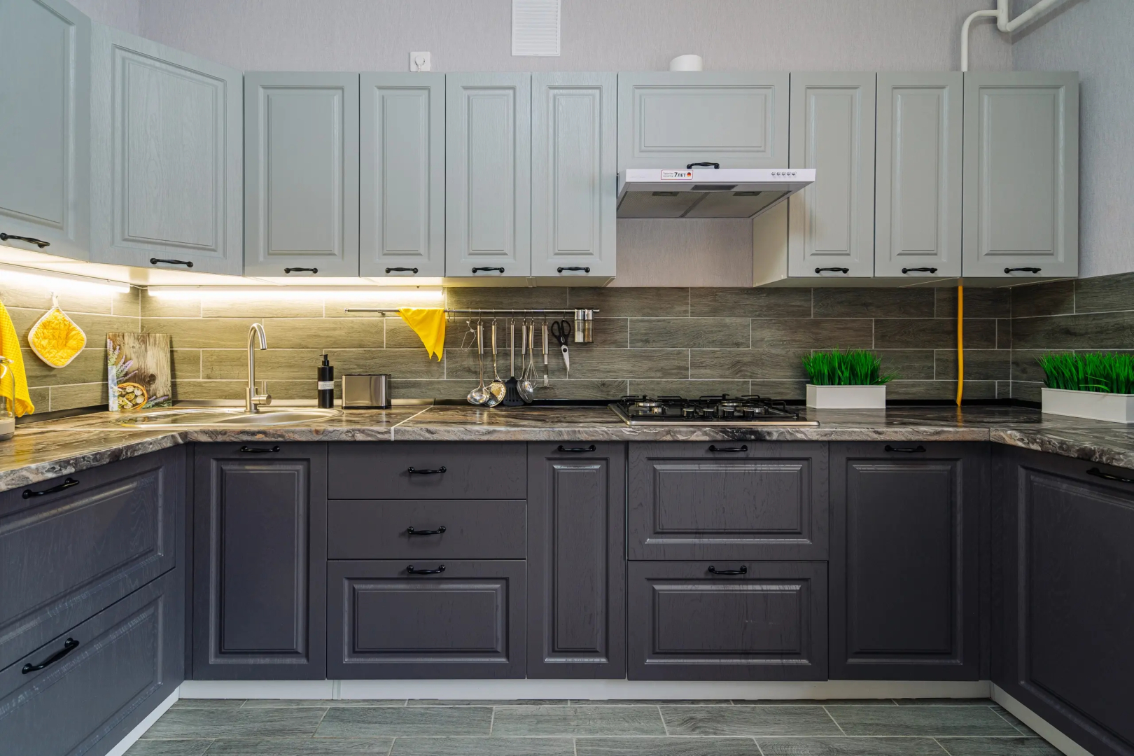 Квартира Трёхкомнатная 1-я Веткинская Улица 3