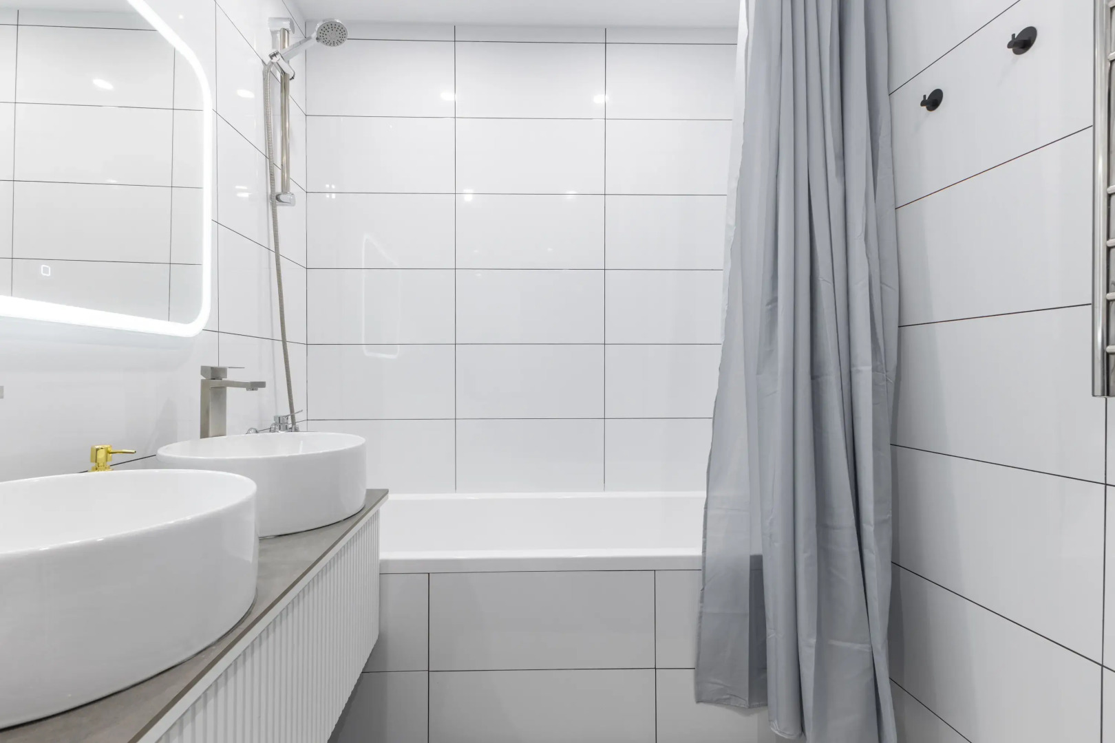 Апартаменты Comfort Home на Амирхана 11