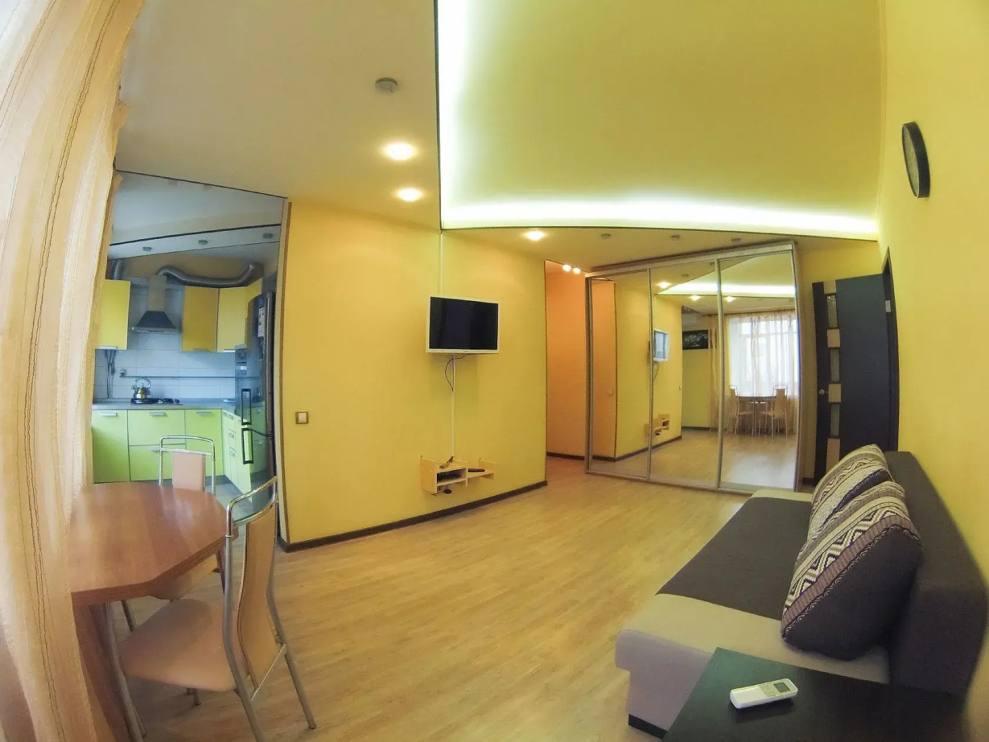 Апартаменты Луначарского 10/15