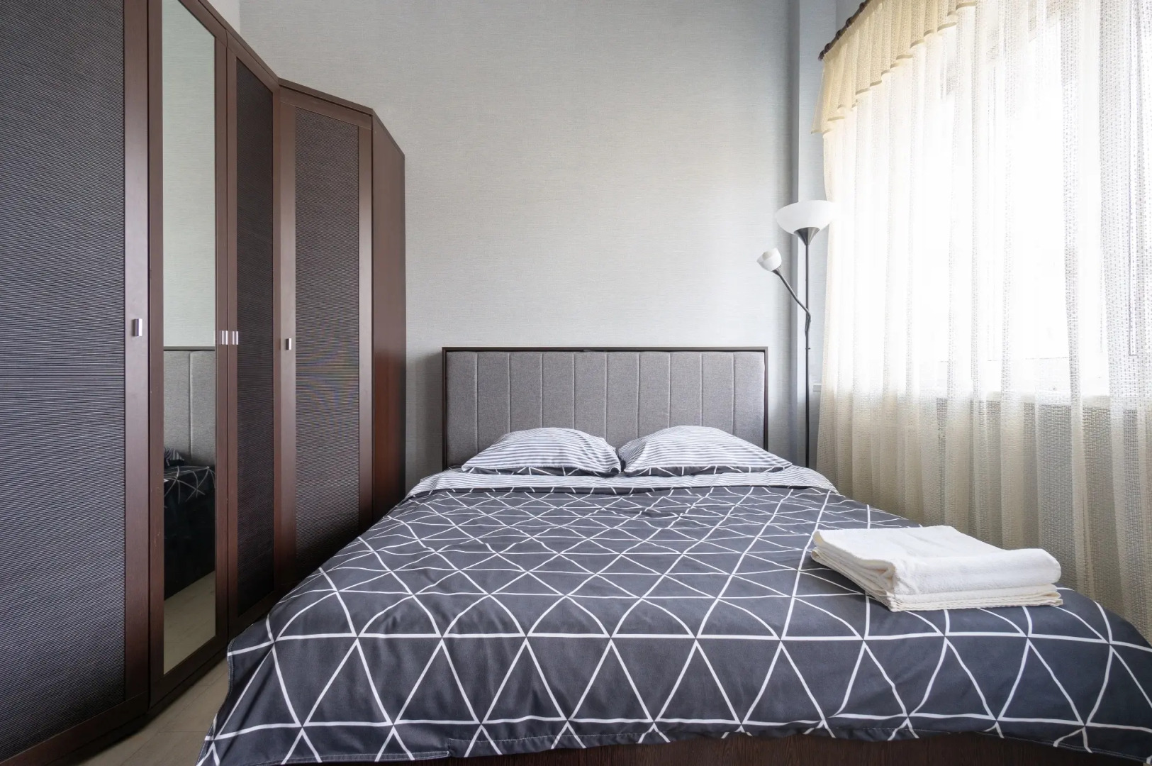 Апартаменты Суточный рай на Народная 7