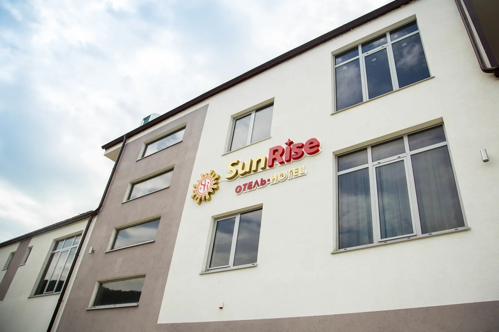 Курортный отель Санрайз