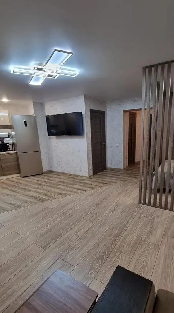 Апартаменты на 60 лет Октября 21