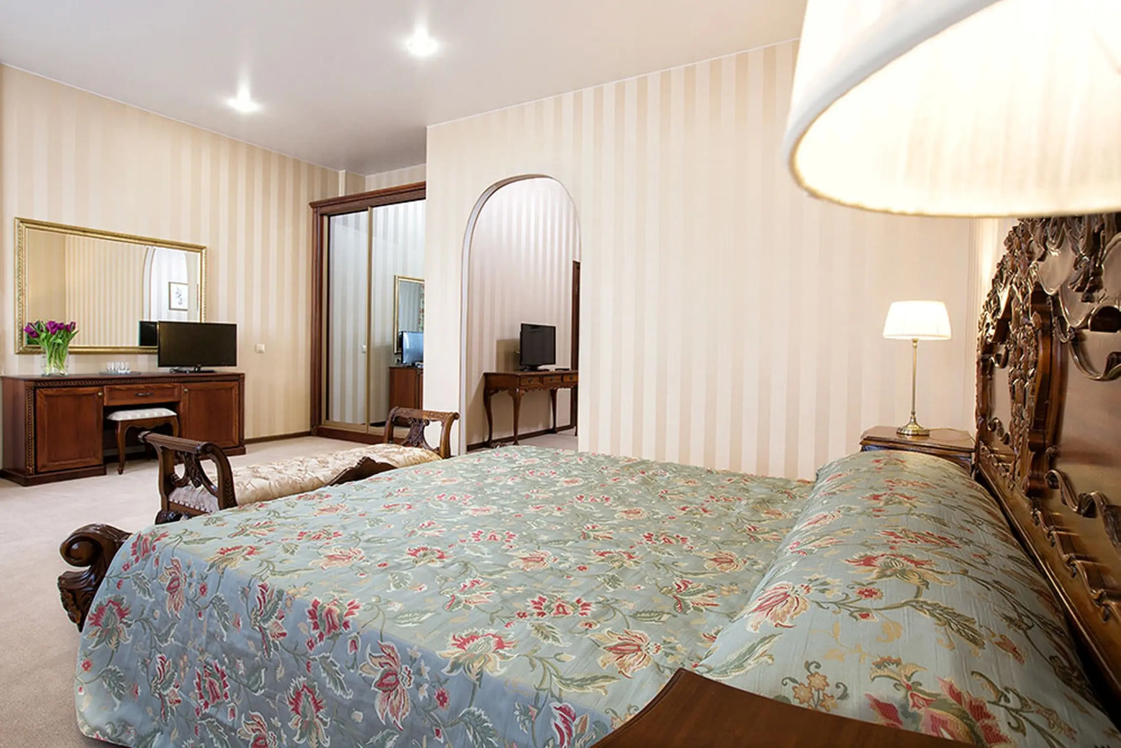 Отель Dolphin Resort by Stellar Hotels Sochi