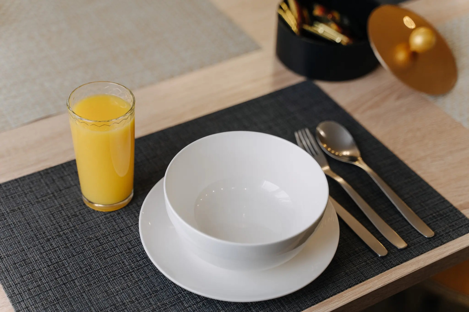 Апартаменты 9 ночей с видом на речку на Коммунальной 1