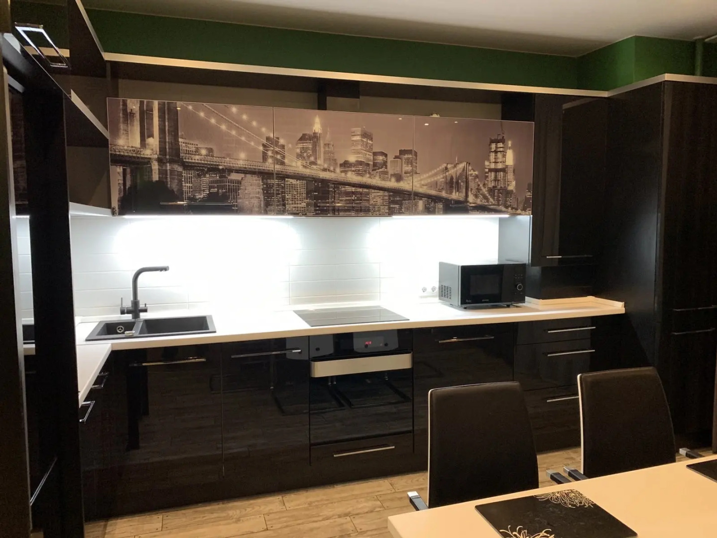 Квартира Двухкомнатные на Горького 96