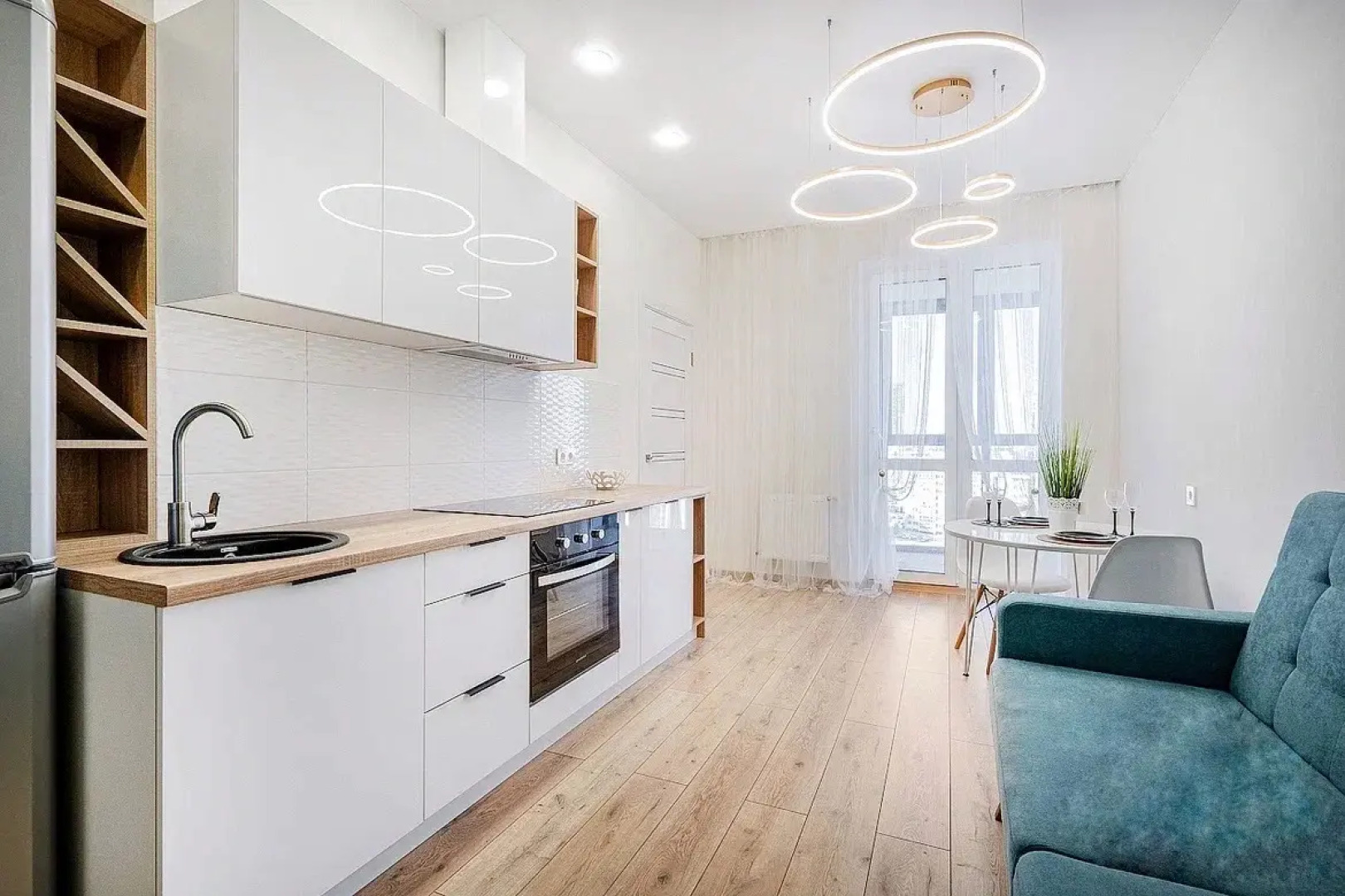 Апартаменты Победителей 115