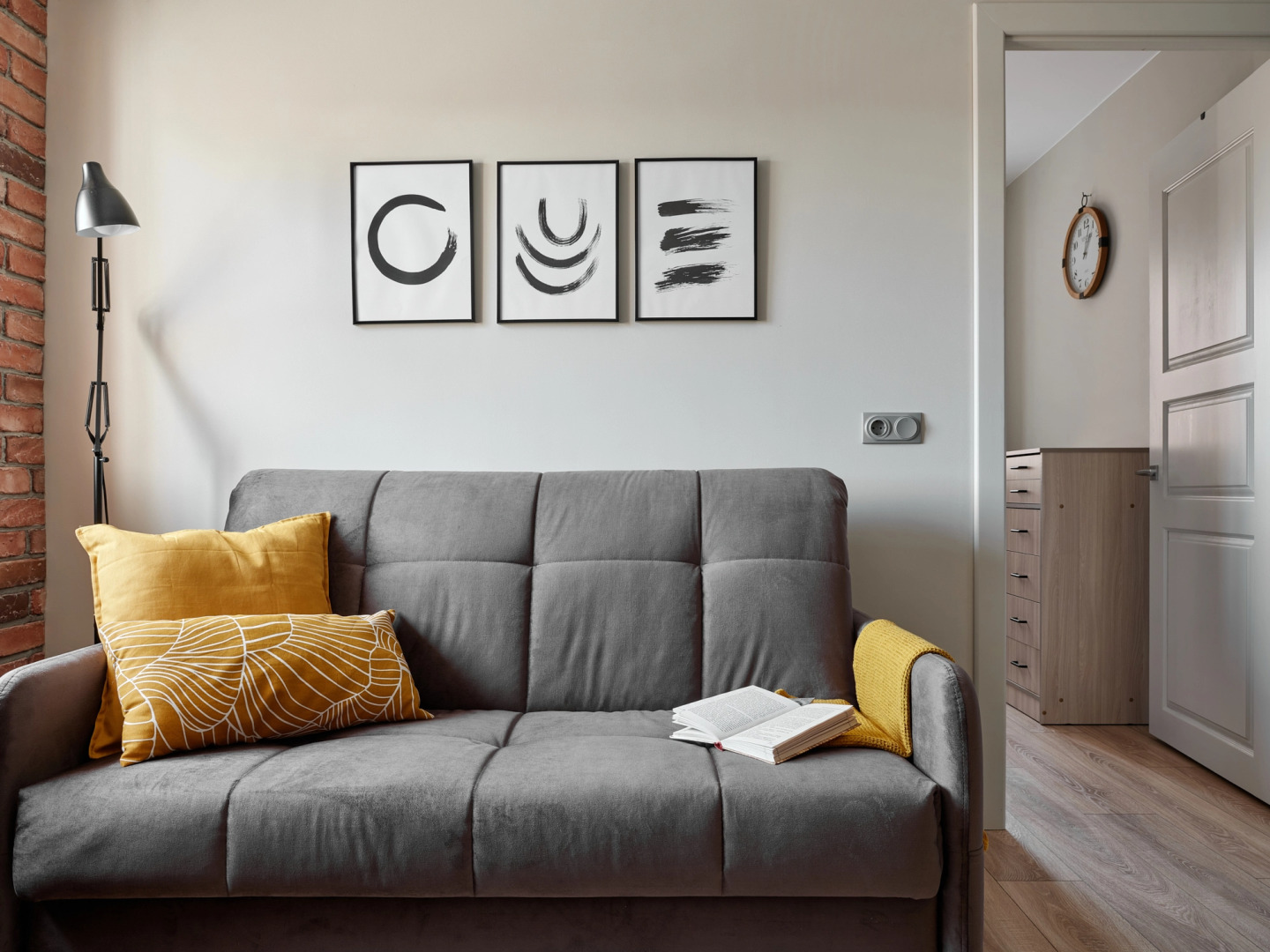 Апартаменты Yellow&Bricks