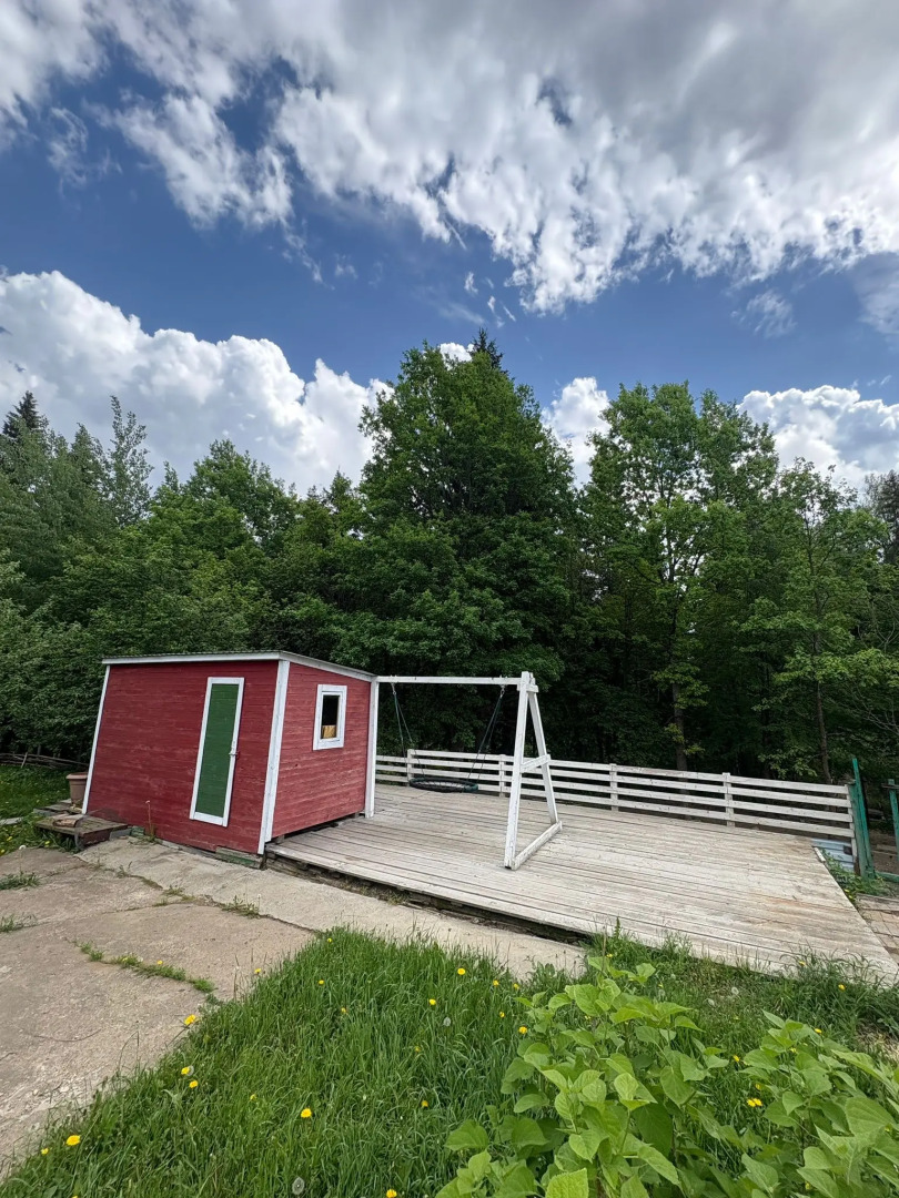 Частный дом Уютный жилой зимний в сказочно живописном месте