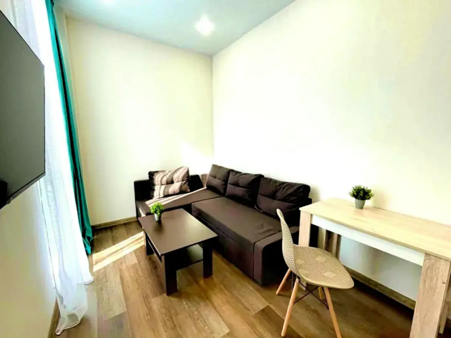 Квартира Малиновая 3б