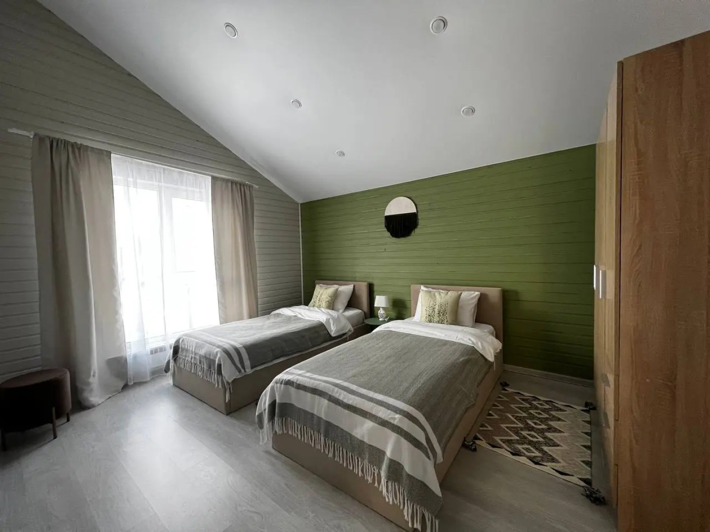 Гостевой дом Point 400 Кедровый