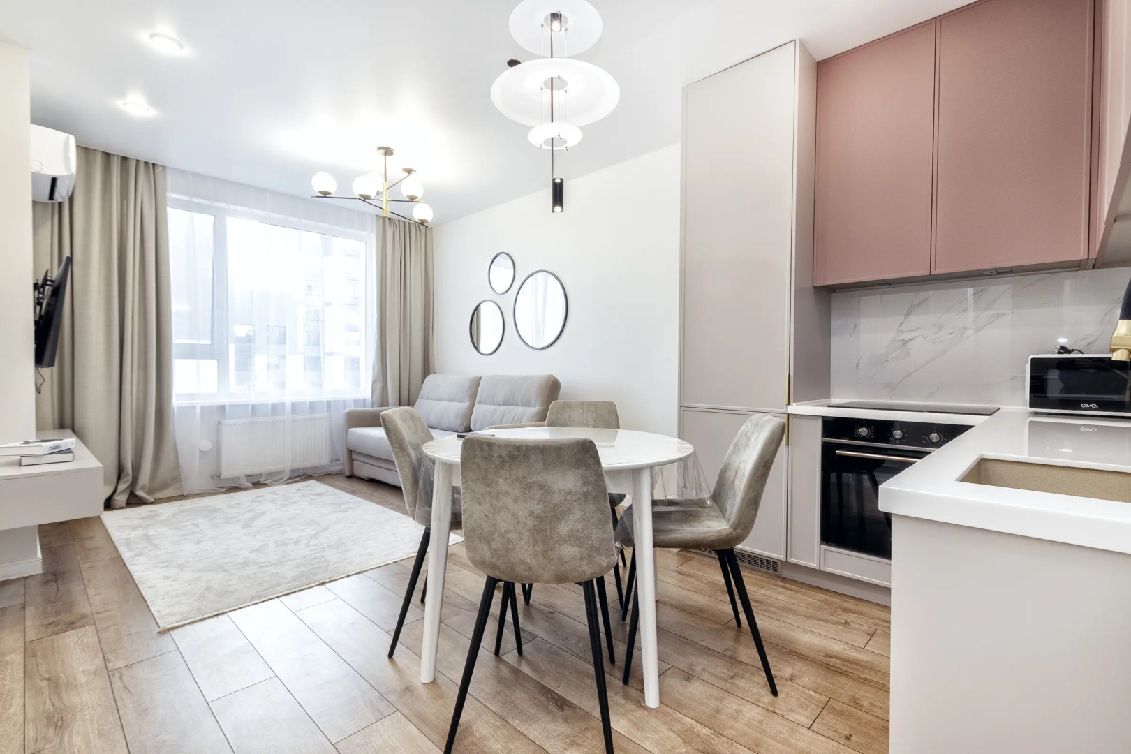 Квартира 2х комнатная в центре Астаны