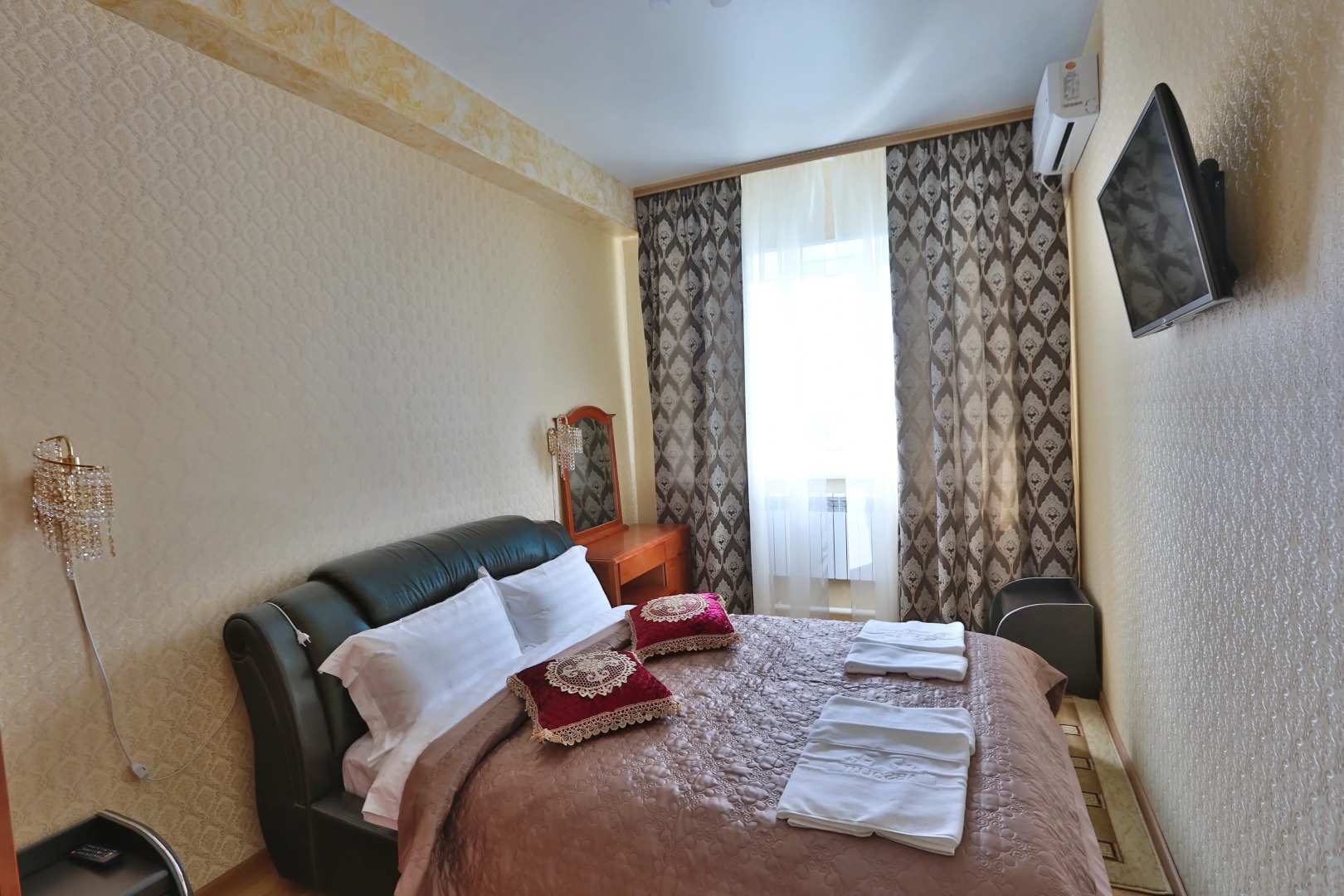 Отель Абсолют