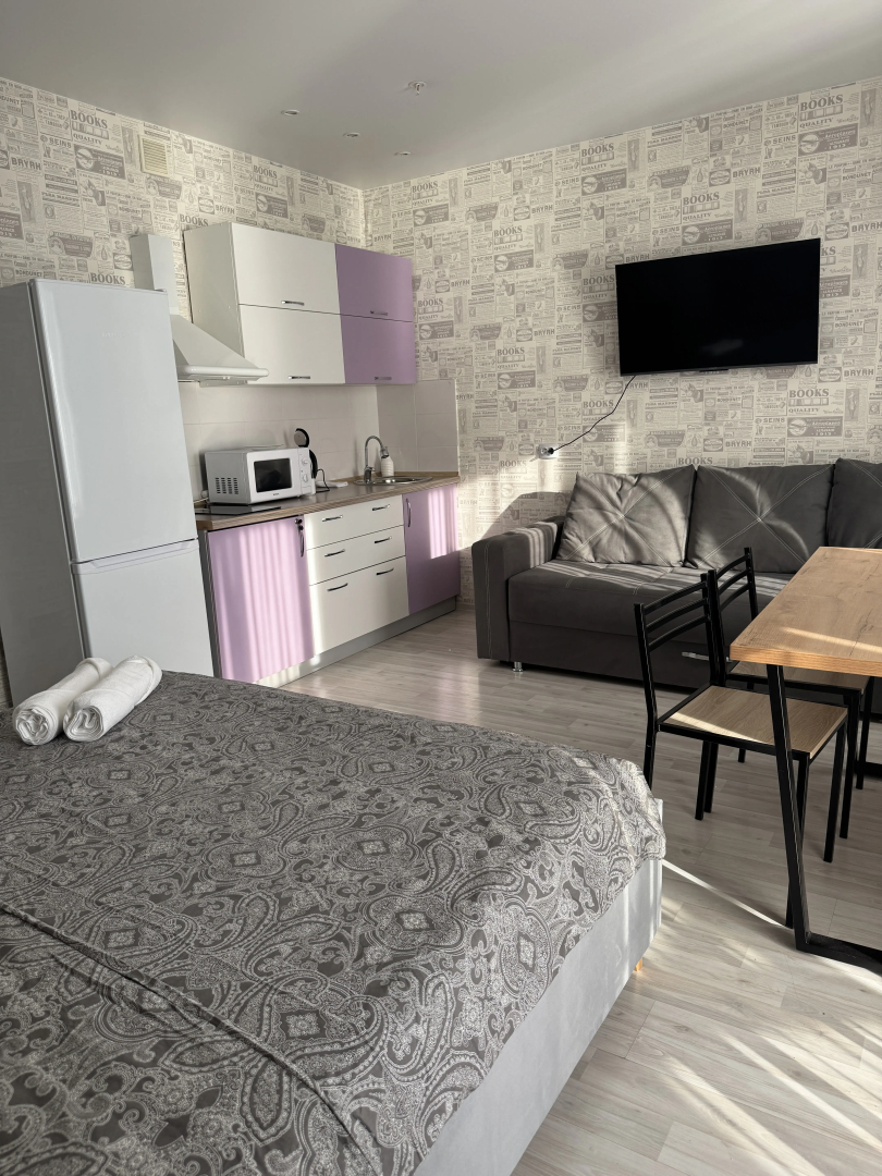 Апартаменты Hugge Place Студия с видом на ОБЬ