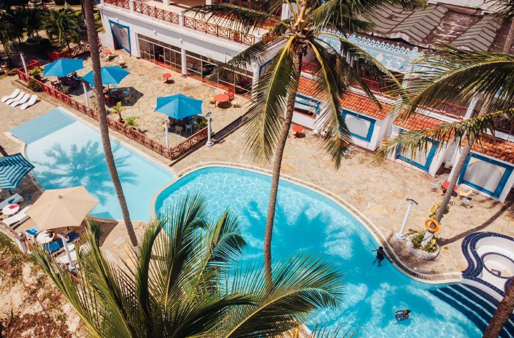 Отель Sai Rock Hotel & Beach Resorts