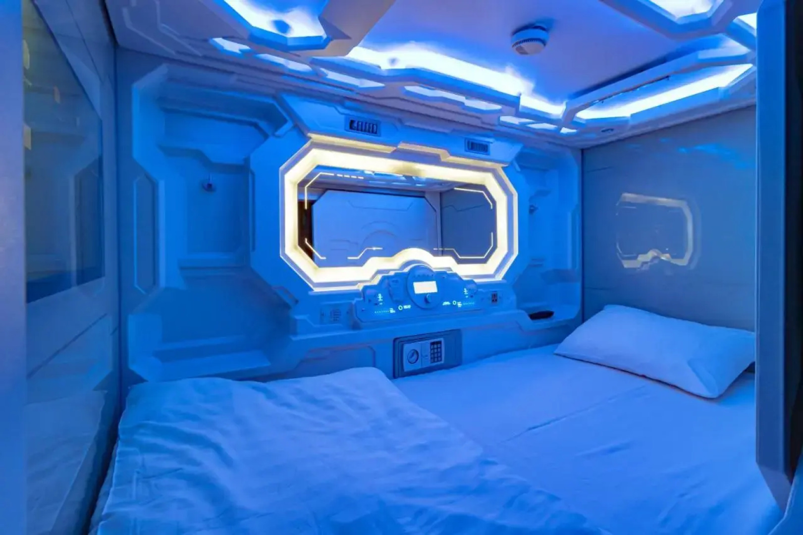 Отель Caps Lock Future