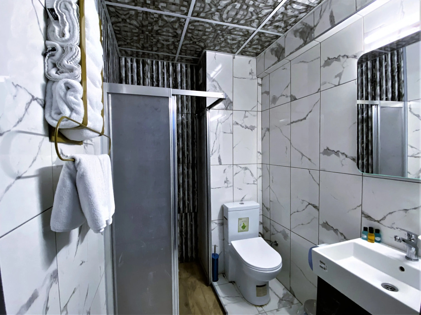 Orange Airport Hotel