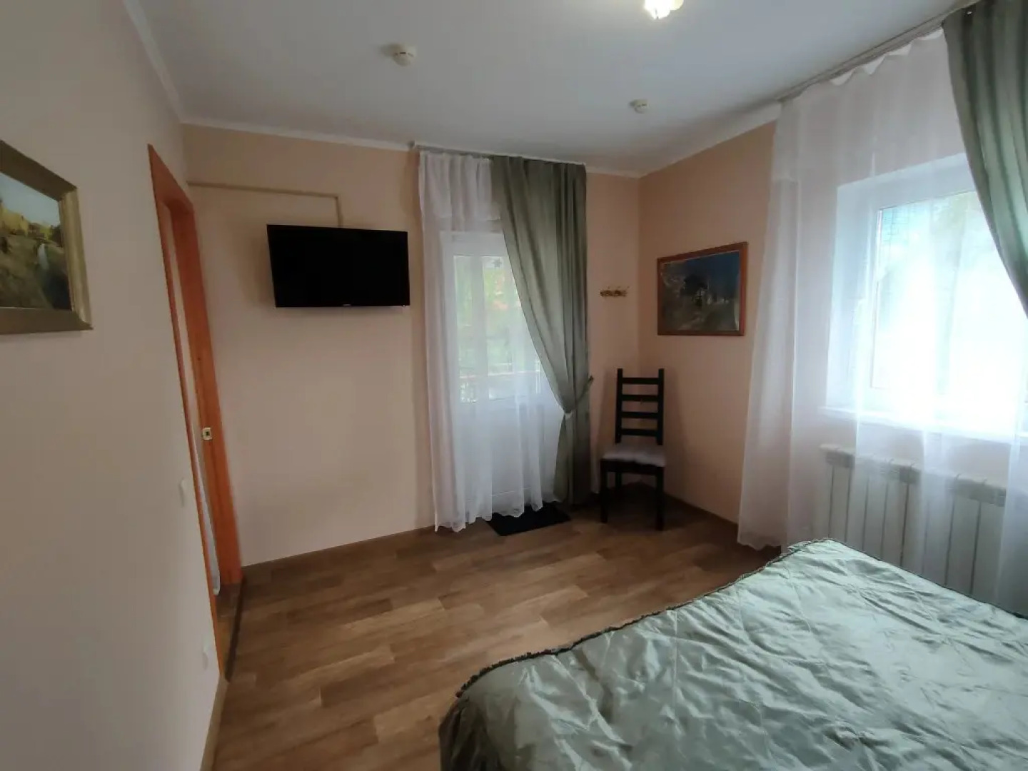 Апартаменты на Гражданской №1