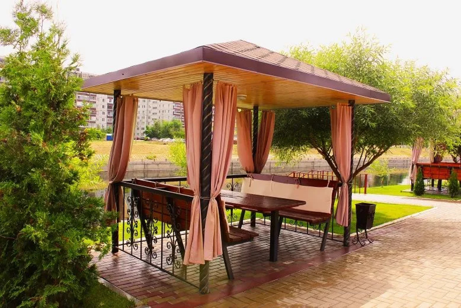 Отель Заречный