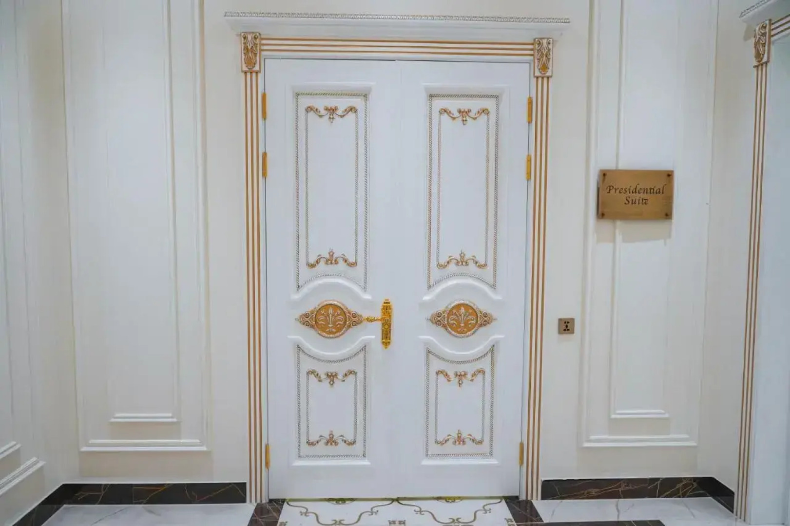 Отель Kangurt Grand