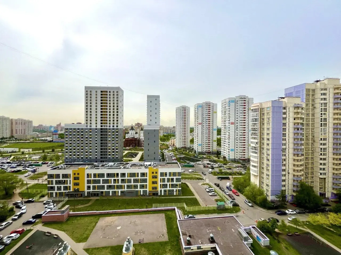 Апартаменты Relax Apart на ул. Молодежная, д.60