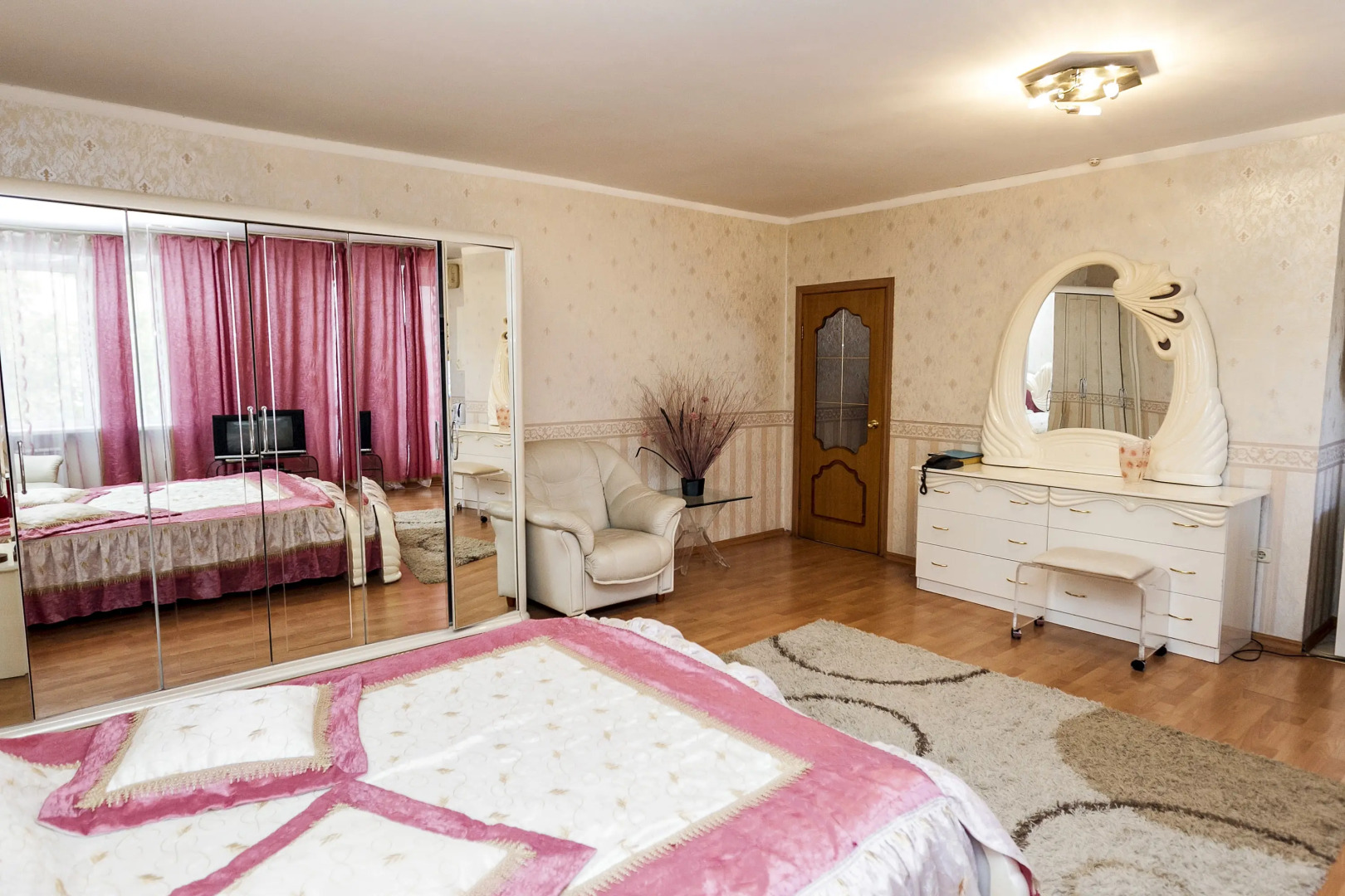 Отель Глобус - апартаменты