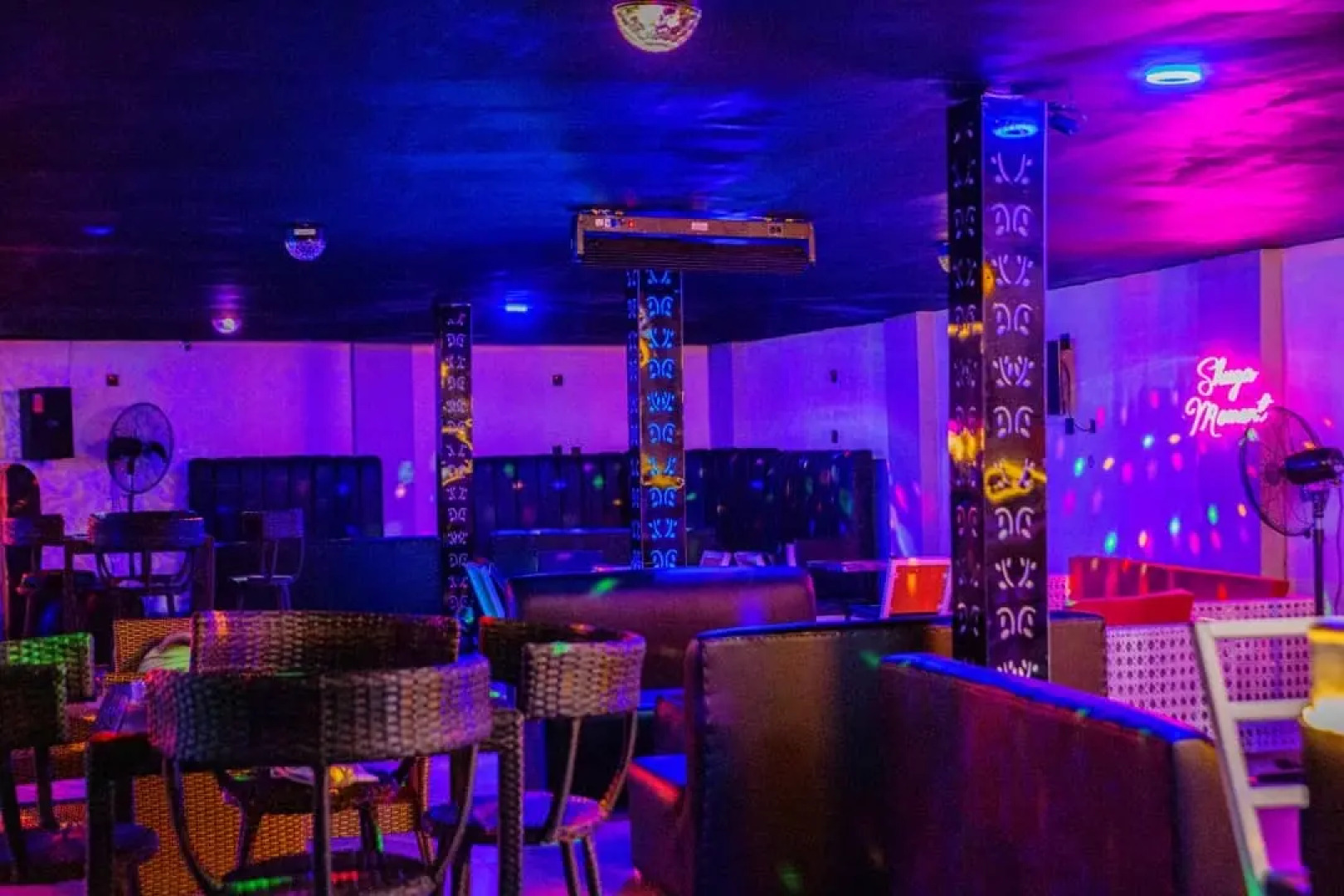 Отель Shugaland Lounge (Annex)