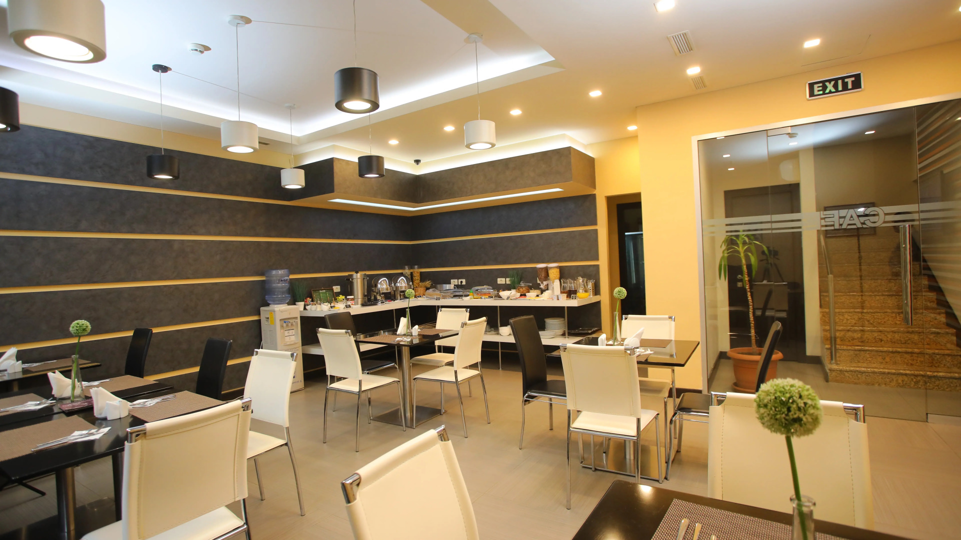 Май Отель Ереван