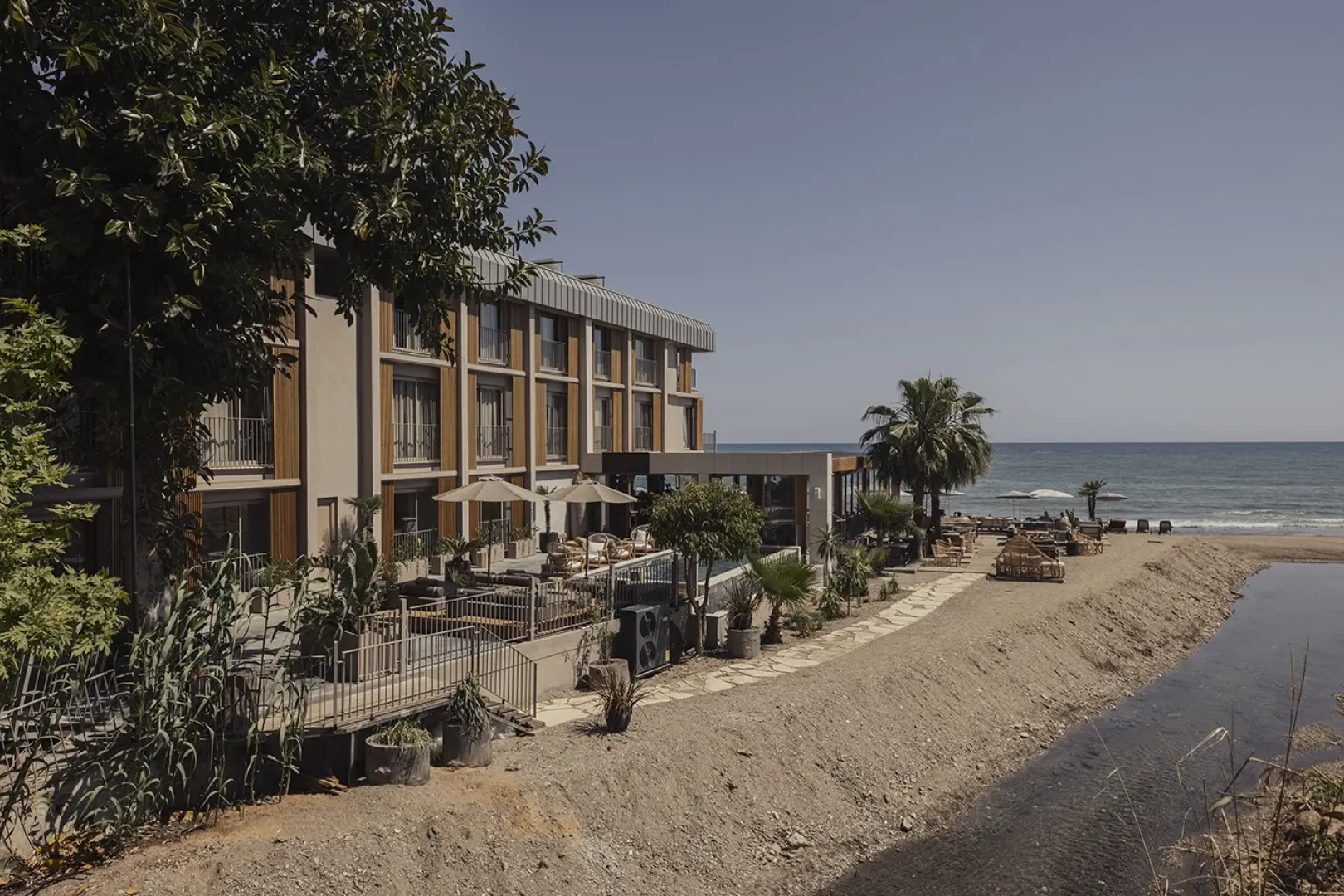 En Vie Beach Boutique Hotel