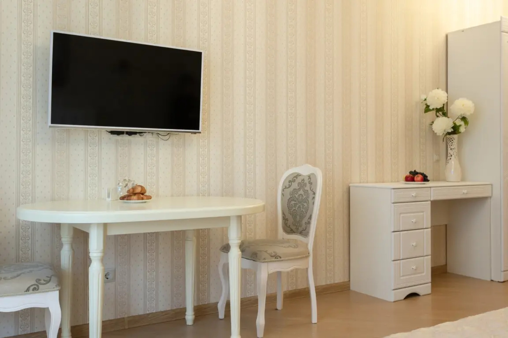 Комфортные апартаменты Этажидейли рядом с БЦ Высоцкий