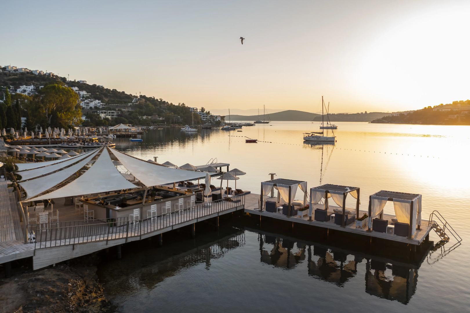 Отель Cape Bodrum Luxury Hotel & Beach