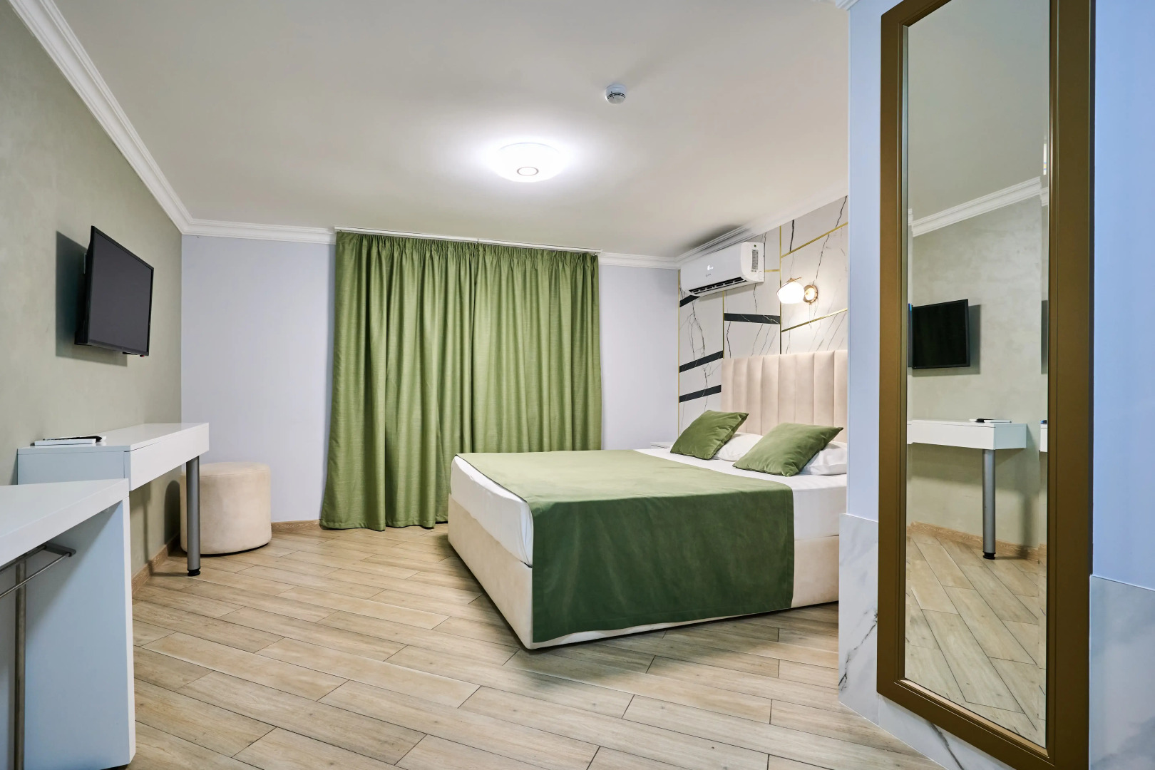 Отель Театральный