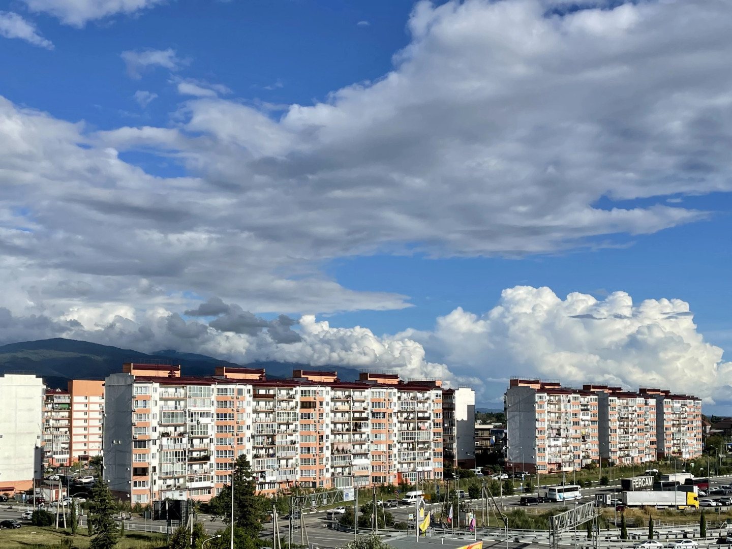 Апартаменты Морент с дизайнерским ремонтом в ЖК «Фрукты»