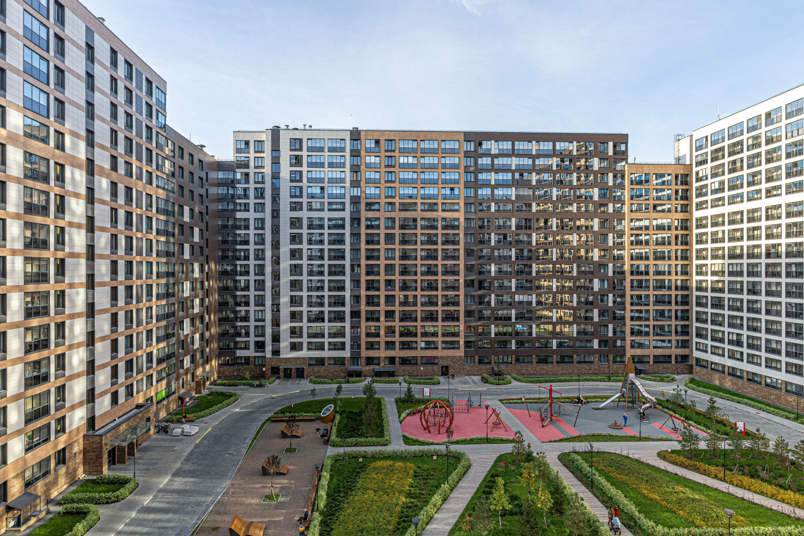 4flats MONOCHROME Квартира у набережной Невы в ЖК бизнес-класса