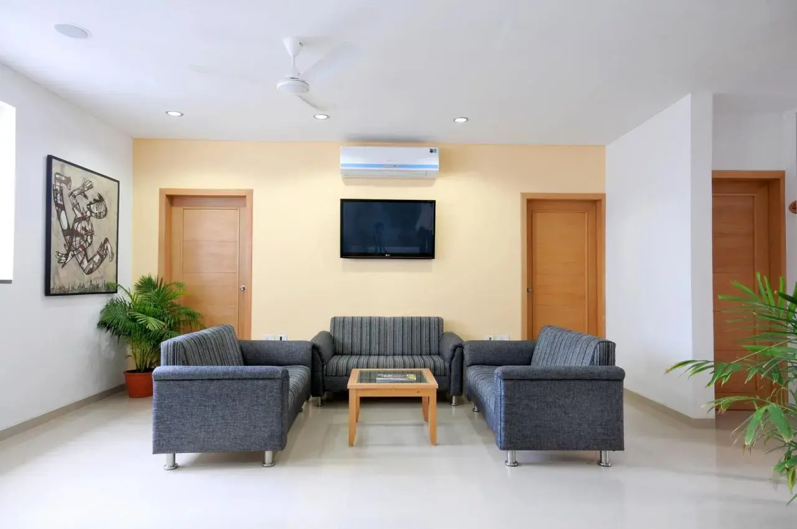 Отель De Ecobiz by Sky Stays